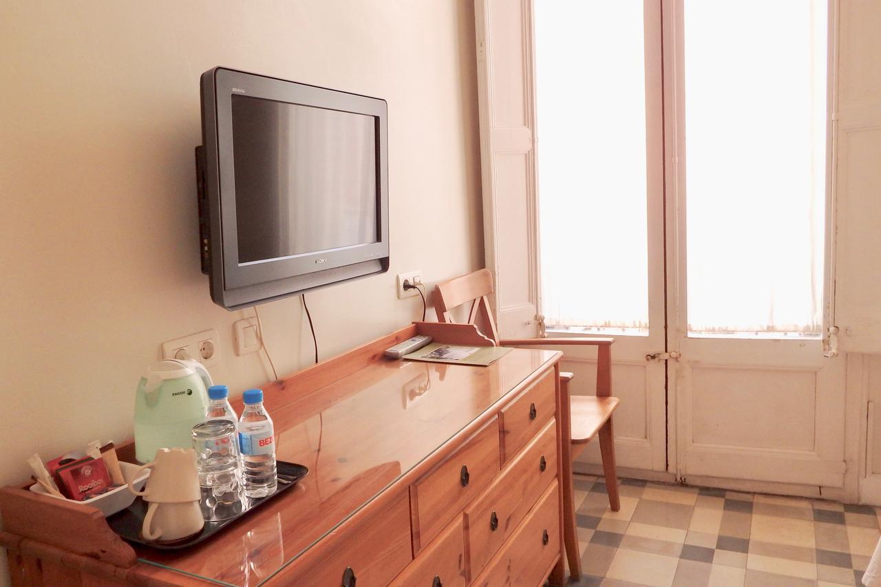 Hostal Poblenou 바르셀로나 외부 사진